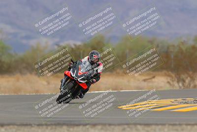 media/Sep-10-2022-SoCal Trackdays (Sat) [[a5bf35bb4a]]/Turn 6 (1140am)/